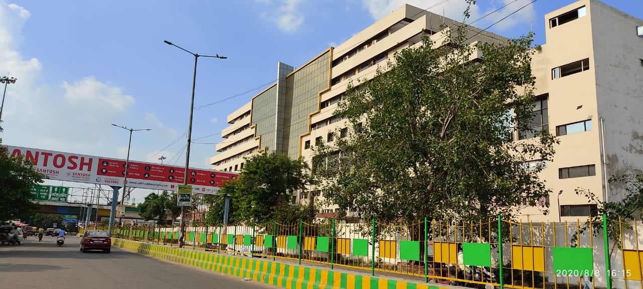 Santosh University Ghaziabad Buildings photo 7